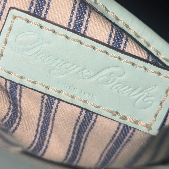 Dooney and Bourke Beacon mint tote bag. - Picture 8 of 16